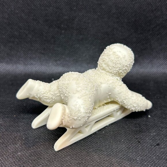 Department 56 Snowbabies “Hold on tight” figurine - Picture 2 of 3